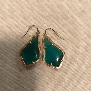 Kendra scoot Alex earrings